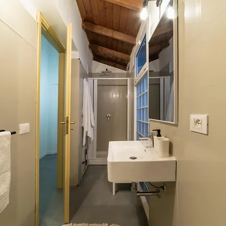 Rivoluzione9 Apartament