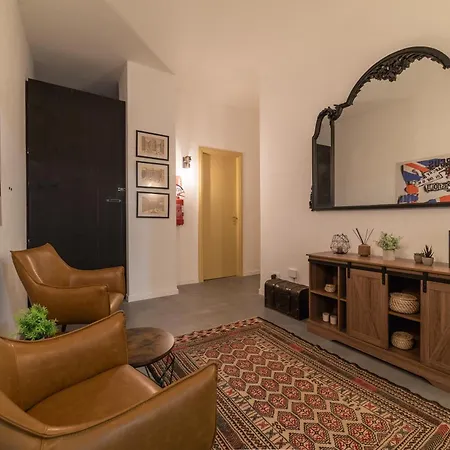 Apartament Rivoluzione9 *
