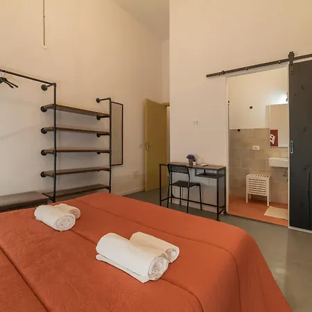 Rivoluzione9 Apartament