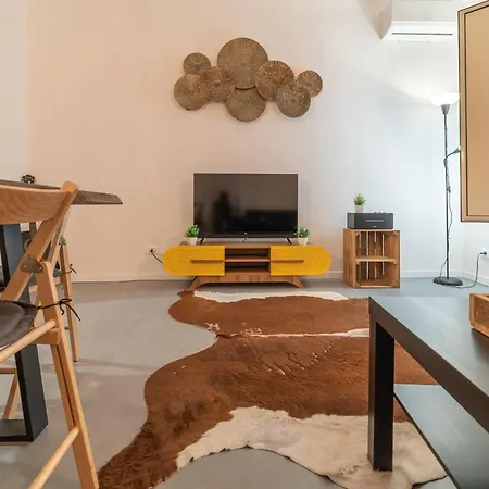 Rivoluzione9 Apartament *